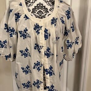 Floral Blue and White Women's Top